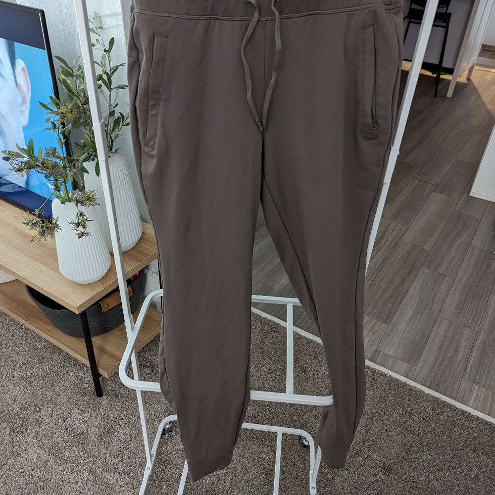 Joggers